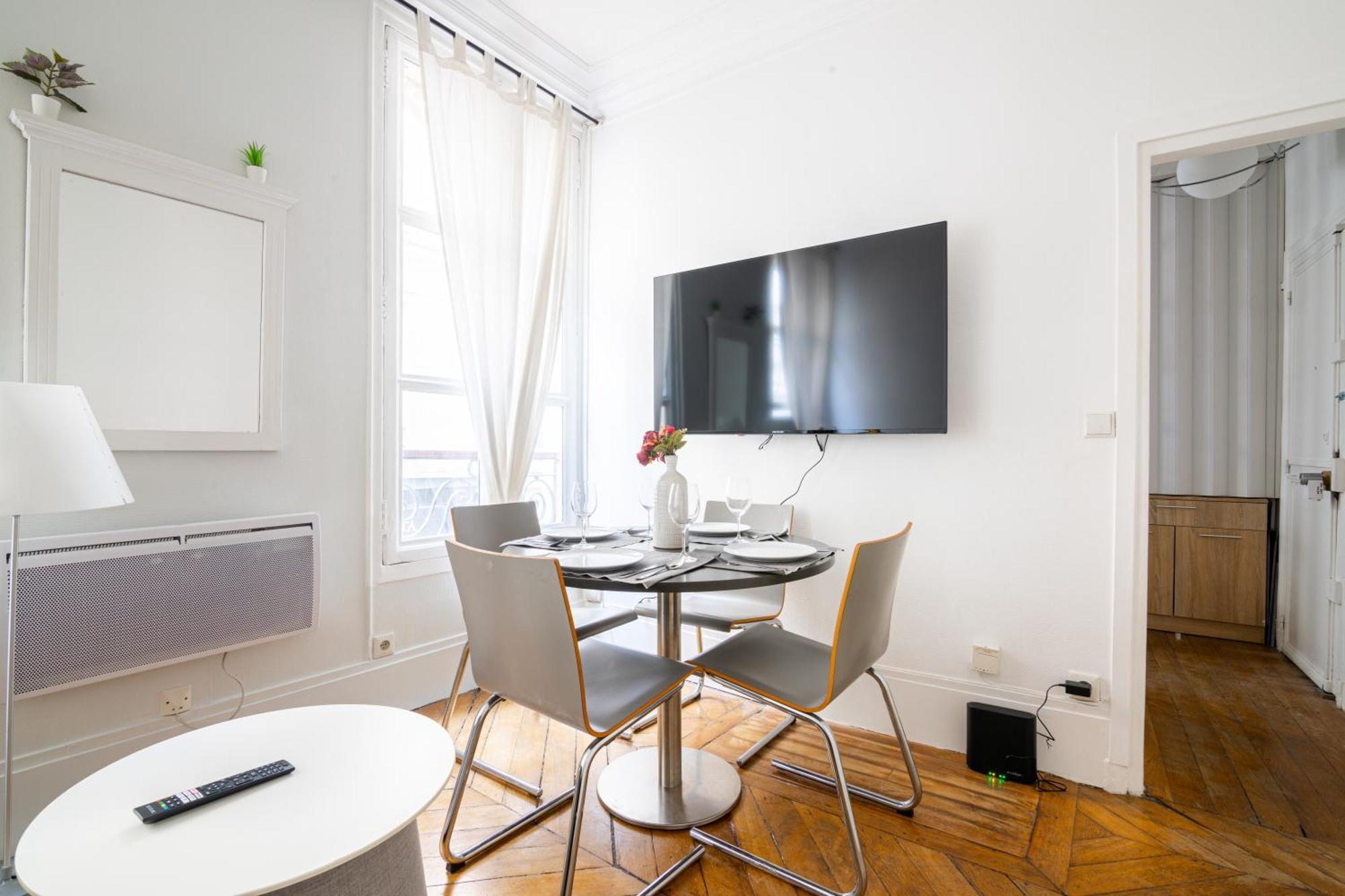Appartement Quartier Musee Du Louvre Free Netflix Paris Eksteriør bilde